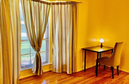 Houston House | Cozy apartment/guest house near medical center