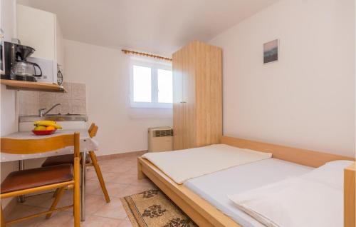 Sveti Filip i Jakov Apartment | Cozy Apartment In Sveti Filip I Jakov