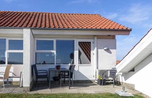 Sandkaas Apartment | Cozy apartment in Allinge with WiFi