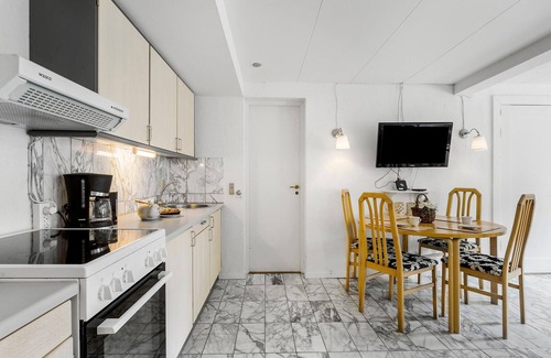 Brovst Apartment | Cozy apartment in Brovst with sauna