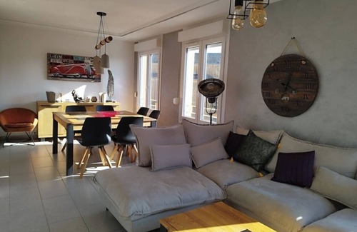 Sedan Apartment | Cozy apartment in charming Sedan with WiFi access