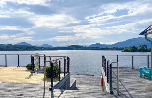 Ulstein Municipality Apartment | Cozy apartment in Gurskøy with sauna