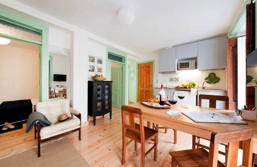 Baixa Apartment | Cozy Apartment in Historical Lisbon by COZYSTAYS 2/5