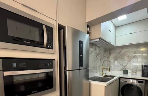 Icarai Apartment | Cozy apartment in Icaraí, incredible side view