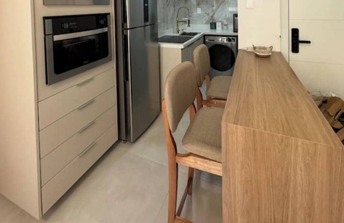 Icarai Apartment | Cozy apartment in Icaraí, incredible side view