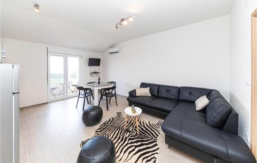 Kastela Apartment | Cozy Apartment In Kastel Luksic