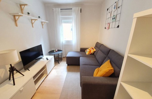 Abena Condo | Cozy apartment in the center of Sabiñanigo