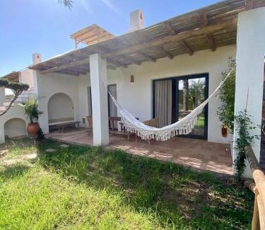 Tarifa House | Cozy apartment in Tarifa, 45 m², garden view