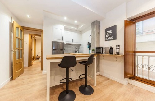 Gijon City Centre Apartment | Cozy Apartment in the Heart of Gijón