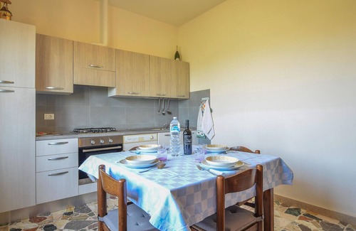 Massarosa Apartment | Cozy apartment in Piano di Mommio