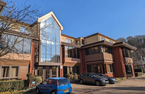 Chilworth Apartment | Cozy apartment near the river in Godalming