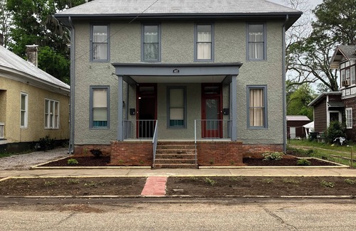 Selma Apartment | Cozy apartment nestled in the beautiful historic district of Selma, Alabama