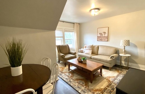 Bellevue Apartment | Cozy Apartment on Quiet St Near Casino, Stadiums and Downtown. Pet Friendly!