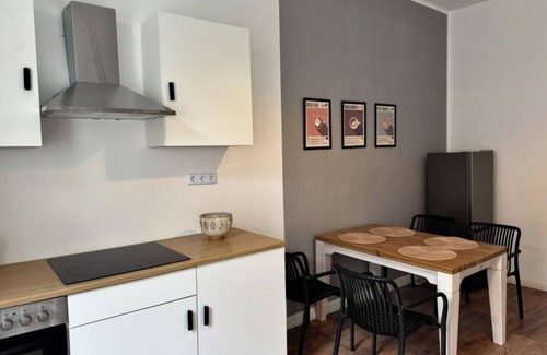 Kothen Apartment | Cozy apartment "Peter" in Köthen with 3 bedrooms