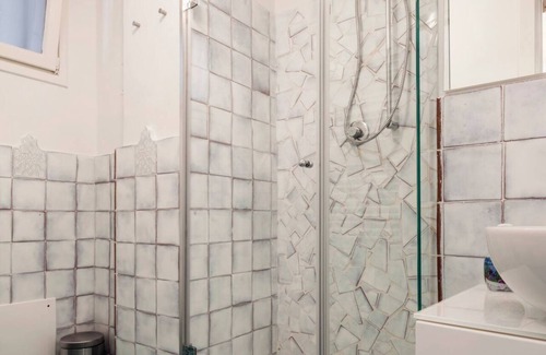 Historical Downtown Salerno Apartment | Cozy apartment two minutes from Teatro Verdi and Villa Comunale