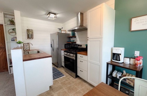 Spearfish Apartment | Cozy Apt, Great Location, Patio, Walk to Downtown!
