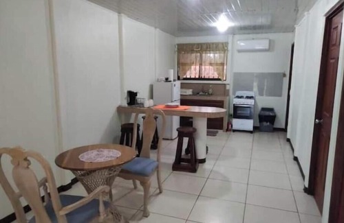 Cahuita House | Cozy Apt Near Beach In Cahuita #2