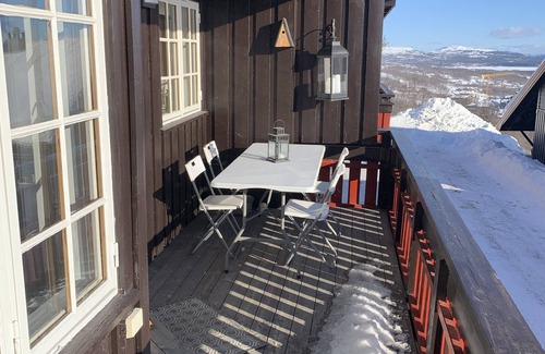 Beitostolen Apartment | Cozy apt ski in/out 2 bedrooms and free use of EV charger