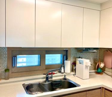 Oncheonjang House | Cozy APT with Home-Cooked Korean Meals