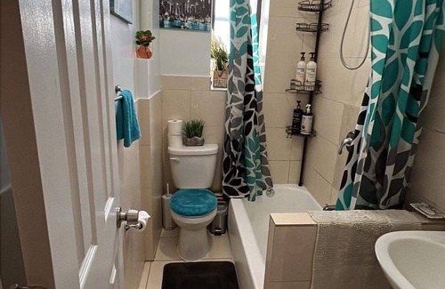 Morningside Heights Apartment | Cozy bedroom, Columbia University