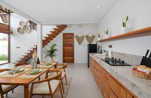 Seseh Villa | Cozy boho design villa with private pool near the beach