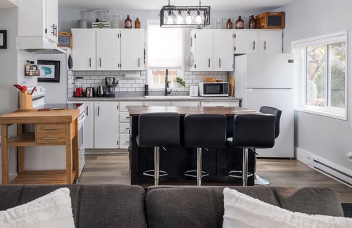 Port Alberni House | Cozy bungalow in the heart of Port Alberni