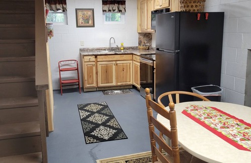 French Creek Cabin | Cozy Cabin Down on the Farm