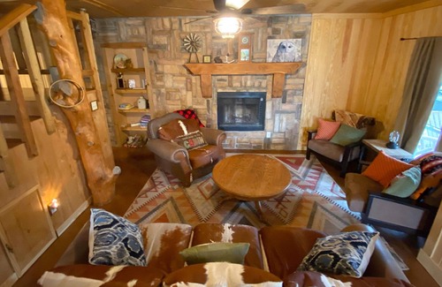 Sunset Cabin | Cozy Cabin for family, couples, atv, or quiet getaway
