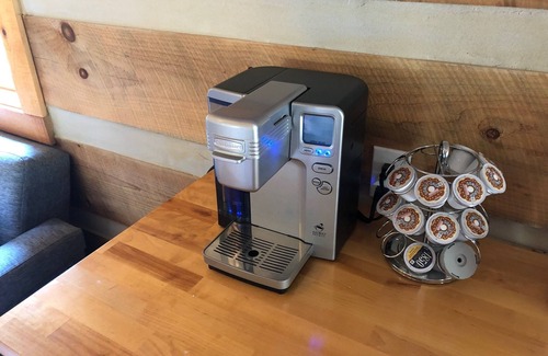 Wilson Creek Cabin | Cozy Cabin Near Grayson Highlands State Park