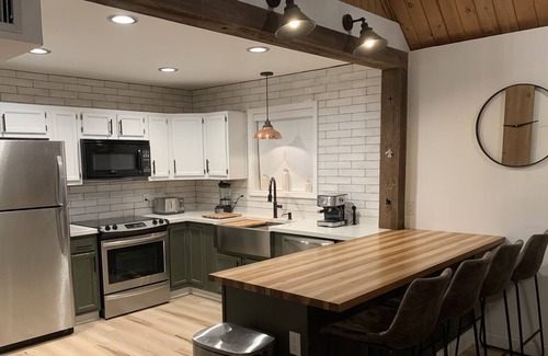 Payson Cabin | Cozy Cabin with Hot Tub