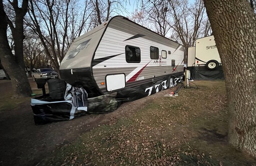 Mitchell RV Rental | Cozy campground in serene Mitchell with WiFi, AC