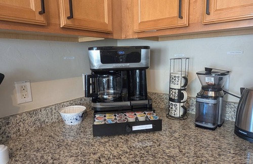 Rancho Vistoso House | Cozy Casa on cul-de-sac corner lot, heated spa, bring your fur baby!