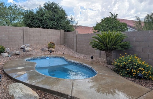 Rancho Vistoso House | Cozy Casa on cul-de-sac corner lot, heated spa, bring your fur baby!
