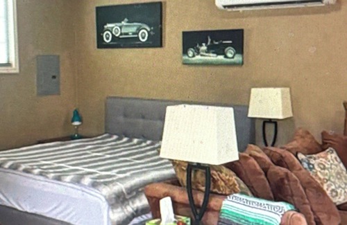 West Sedona Apartment | Cozy Casita: Centrally Located + Dog Friendly + Views!