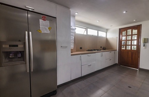 Cartagena District Apartment | Cozy Castillogrande beachfront 4 bedroom apartment