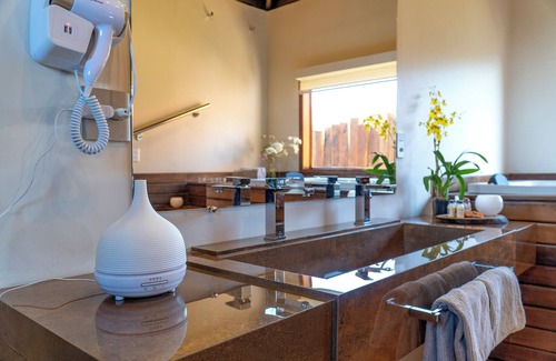 Mirantao Ski Chalet | Cozy chalet in charming Mirantão with WiFi, AC