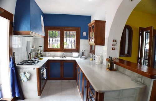 Atlanterra Ski Chalet | Cozy chalet with great views of the Germans beach.WIFI