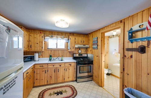 Eddington Cabin | Cozy Chemo Pond Cabin w/Dock & Waterfront Views