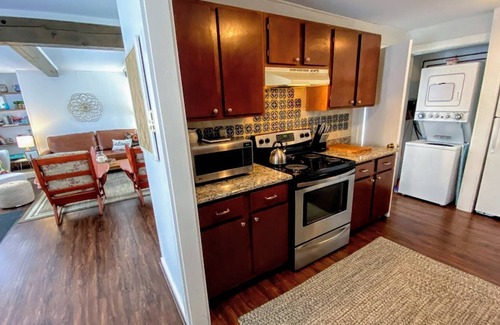 Franconia Apartment | Cozy Chic Downtown Franconia Apartment; small town feel close to tons of area attractions!