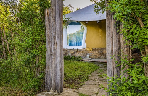 Banya House | Cozy Clay House in Banya
