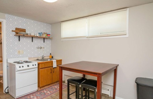 Fargo Apartment | Cozy Clean Affordable near NDSU and Downtown