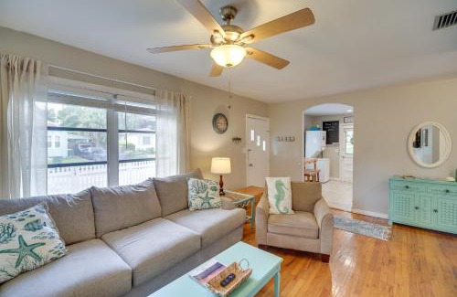 Cocoa House | Cozy Cocoa Home - Walk to River and Historic Village