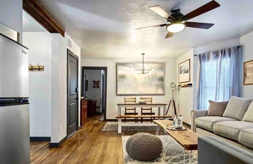 Central Oklahoma City Apartment | Cozy Condo Charm & Downtown Adventure Awaits!