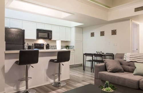 Mesa Condo | Cozy condo near MCC, pool, BBQ, covered parking