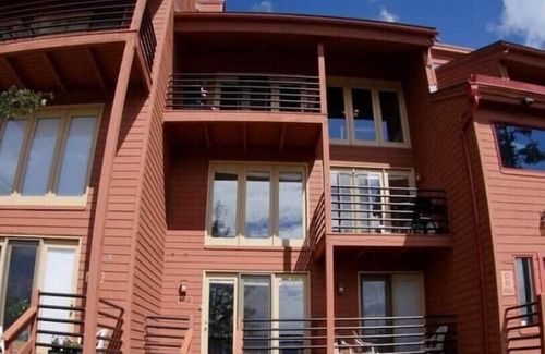 Wildernest Condo | Cozy condo with a great view near skiing, hiking, and lots of outdoor fun!n