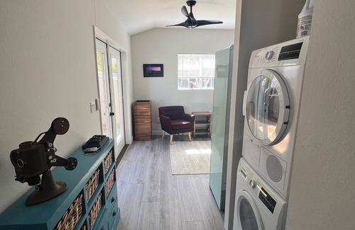 Browns Valley Cottage | Cozy Conveniently Located Cottage In the Valley