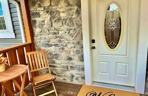 Racine Apartment | Cozy Corner on Zimmerle