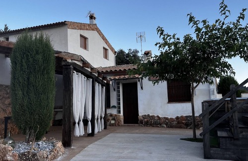 Campocamara Cottage | Cozy Cottage in Almicerán Valley: Adventure & Serenity Near Sierra de Cazorla