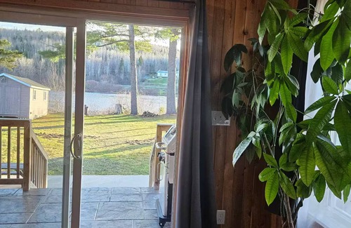 Durham Bridge Cottage | Cozy Cottage on the Nashwaak River, access to river and NB Trail system