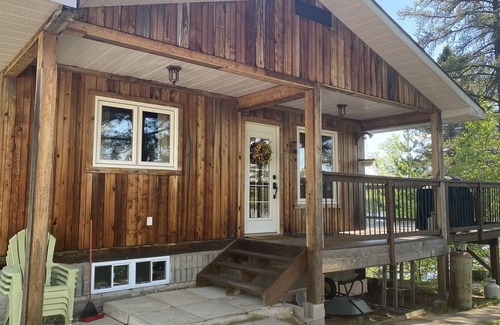 Thorne Cottage | Cozy Cottage on Lac Kipawa